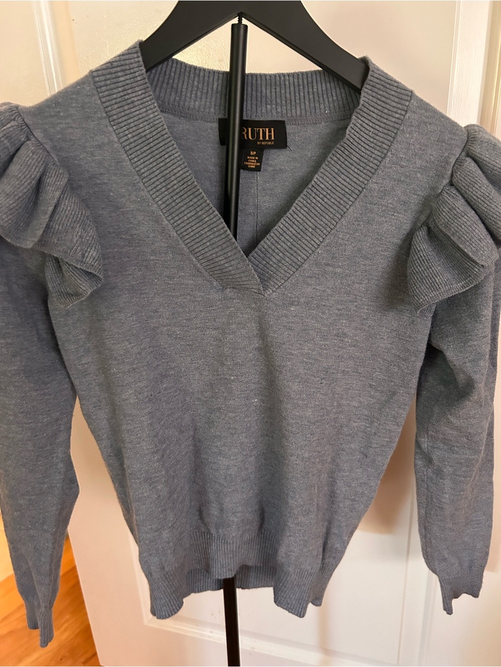 Truth Slate Blue V-Neck Puff Sleeve Sweater